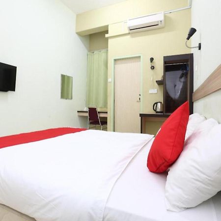 Oyo 89438 Green Mango Sri Cemerlang Kota Bharu Eksteriør bilde