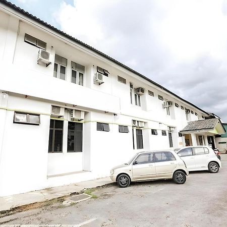 Oyo 89438 Green Mango Sri Cemerlang Kota Bharu Eksteriør bilde