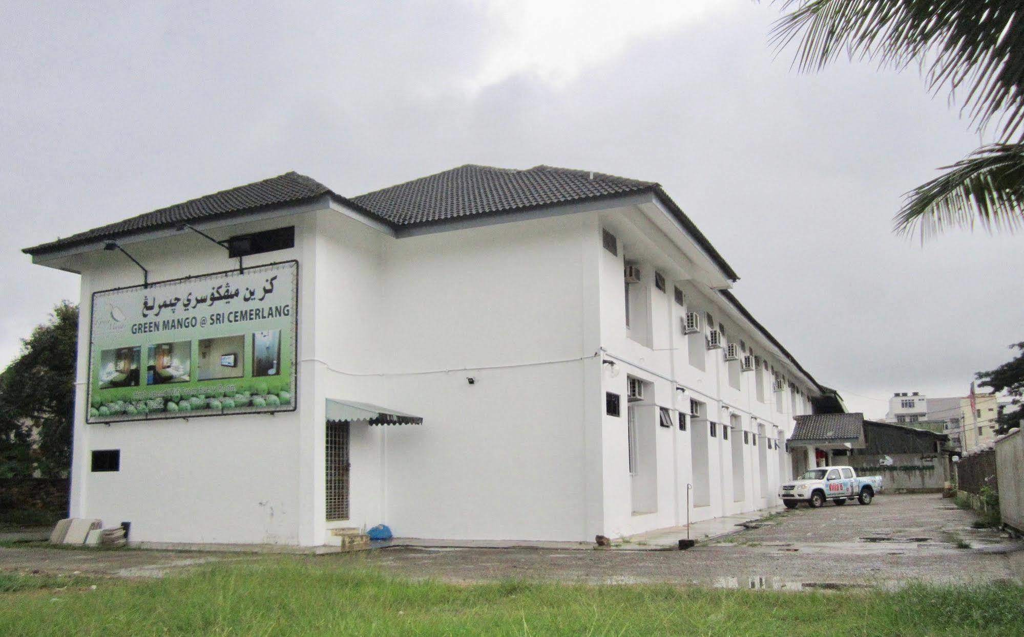 Oyo 89438 Green Mango Sri Cemerlang Kota Bharu Eksteriør bilde